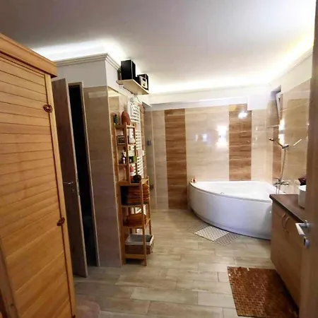 Apartment Spirit - *